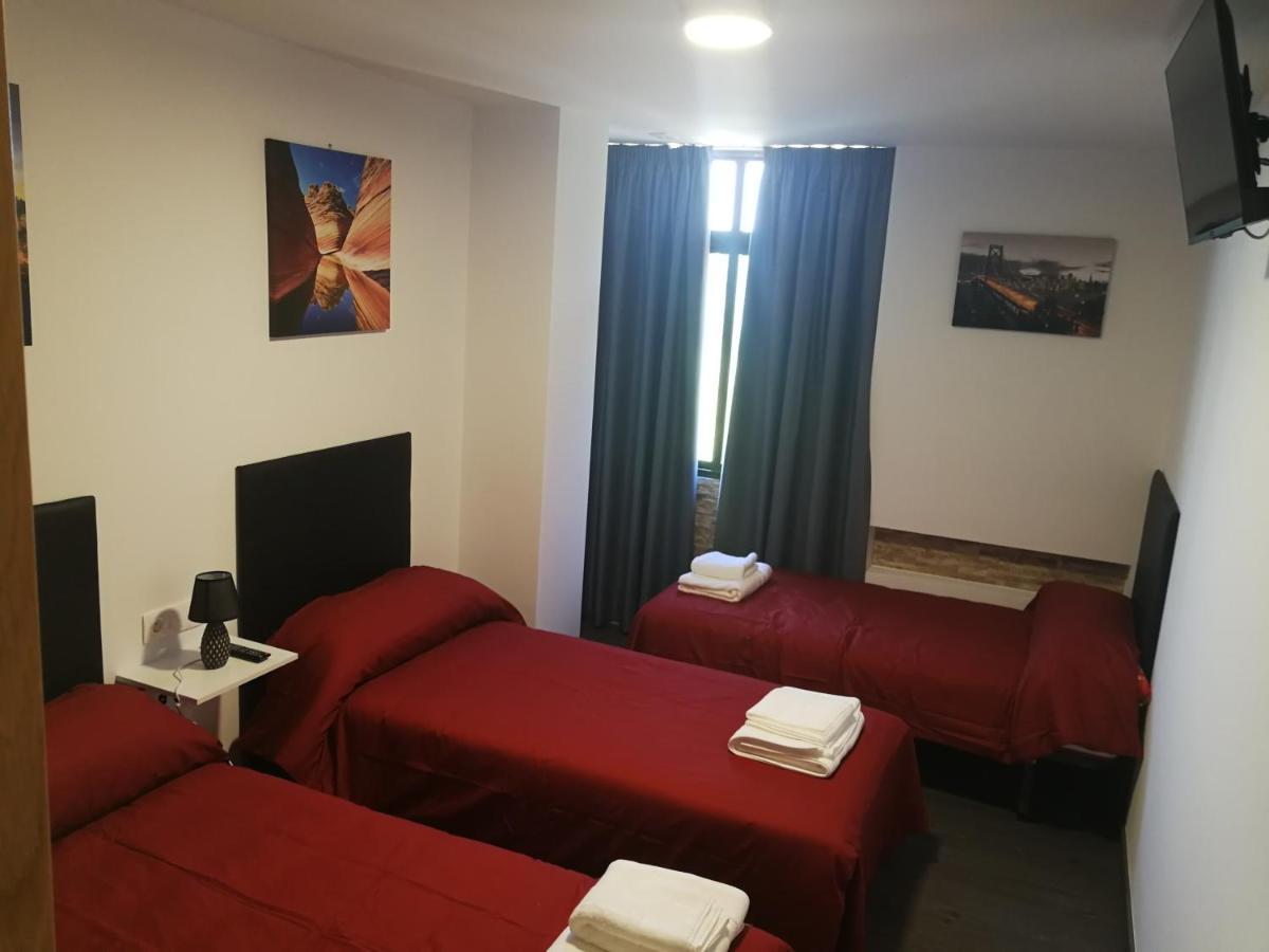 Pension Tasaga O Pino Exterior photo